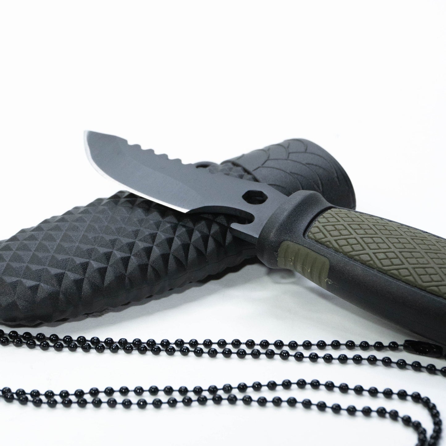 Cuchillo de Supervivencia de Cuello con Funda Táctica