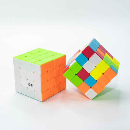 Set de Cubos de Rubik 4x4 y 5x5